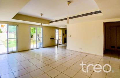 Villa - 3 Bedrooms - 3 Bathrooms for rent in Springs 4 - The Springs - Dubai