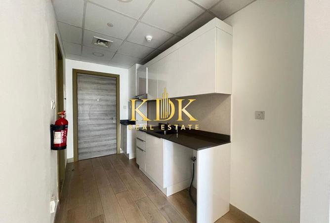 73864730 - Property Image 2