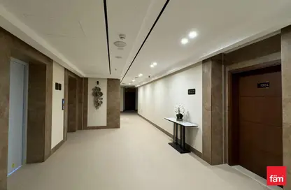 شقة - غرفة نوم - 2 حمامات للايجار في بي جي وان - الفرجان - دبي