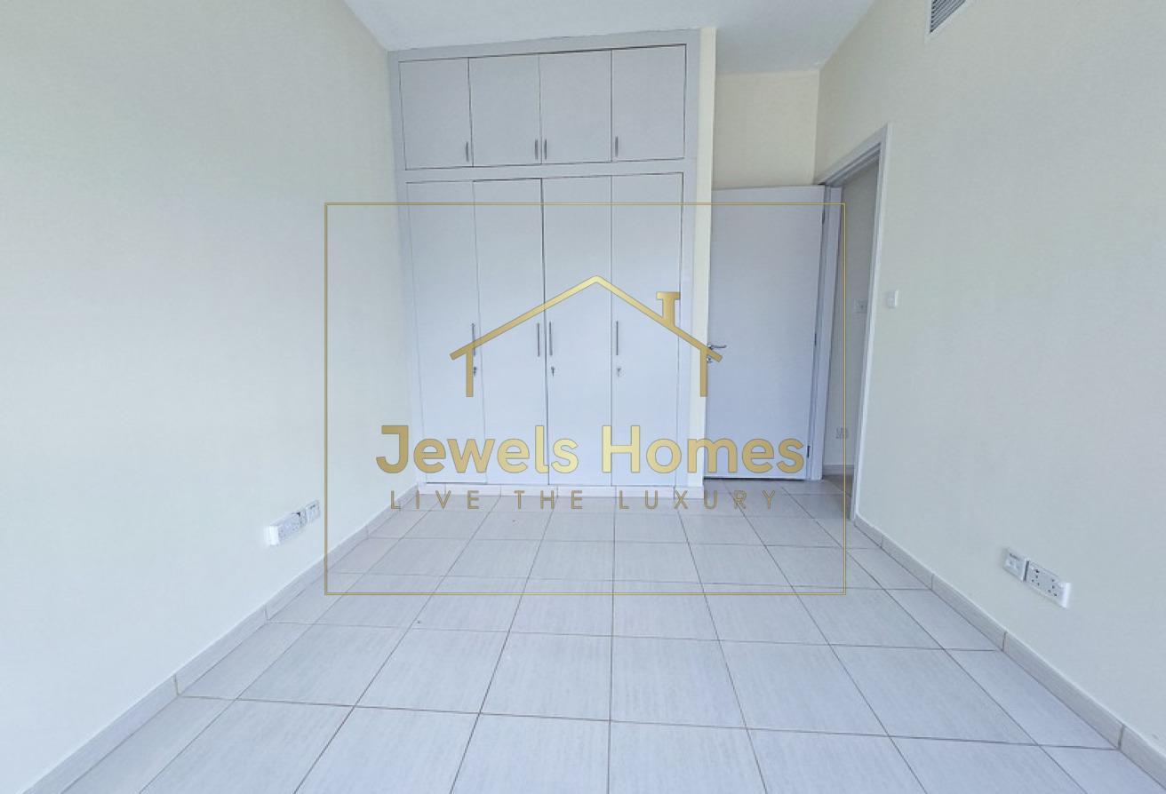 Single Row | Renovated| Vastu | Type 3M| Road view photo 20