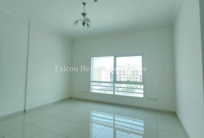 114621812 - Property Image 2