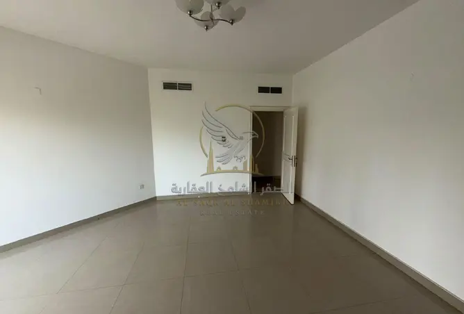160982567 - Property Image 3