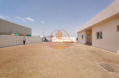 Land - Studio for rent in Al Sajaa S - Al Sajaa - Sharjah