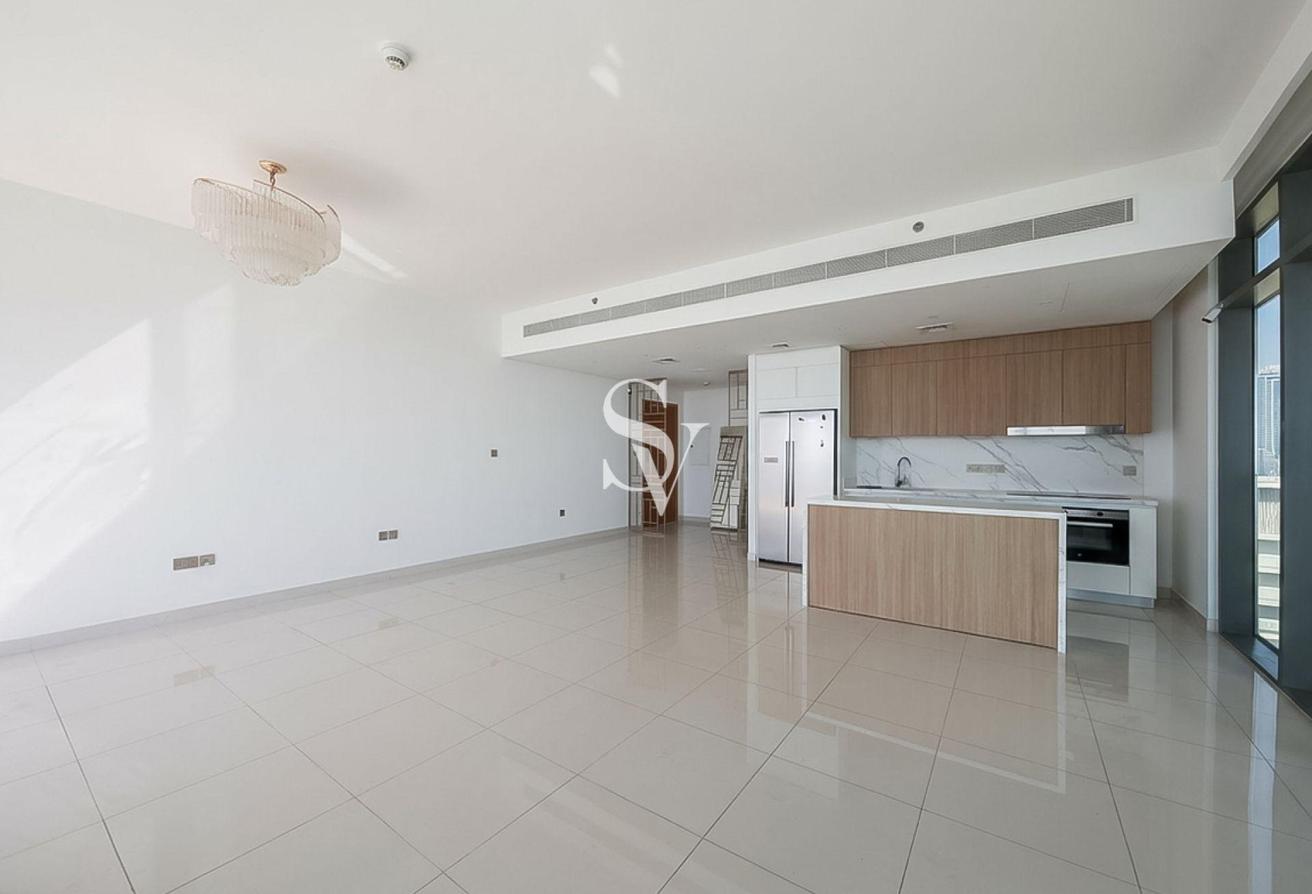 High Floor Corner Unit | Full Palm and Sea view photo 5