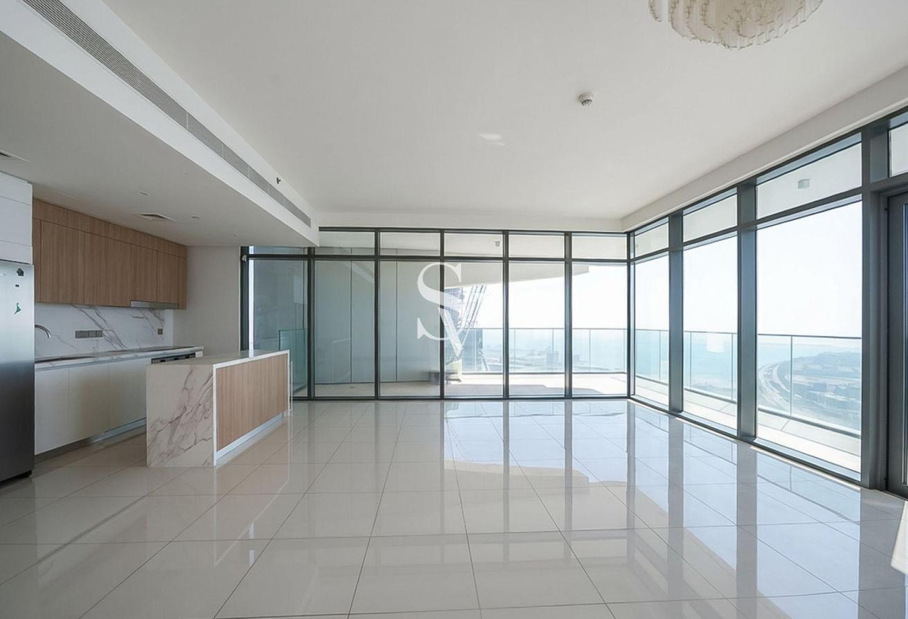 High Floor Corner Unit | Full Palm and Sea view photo 3