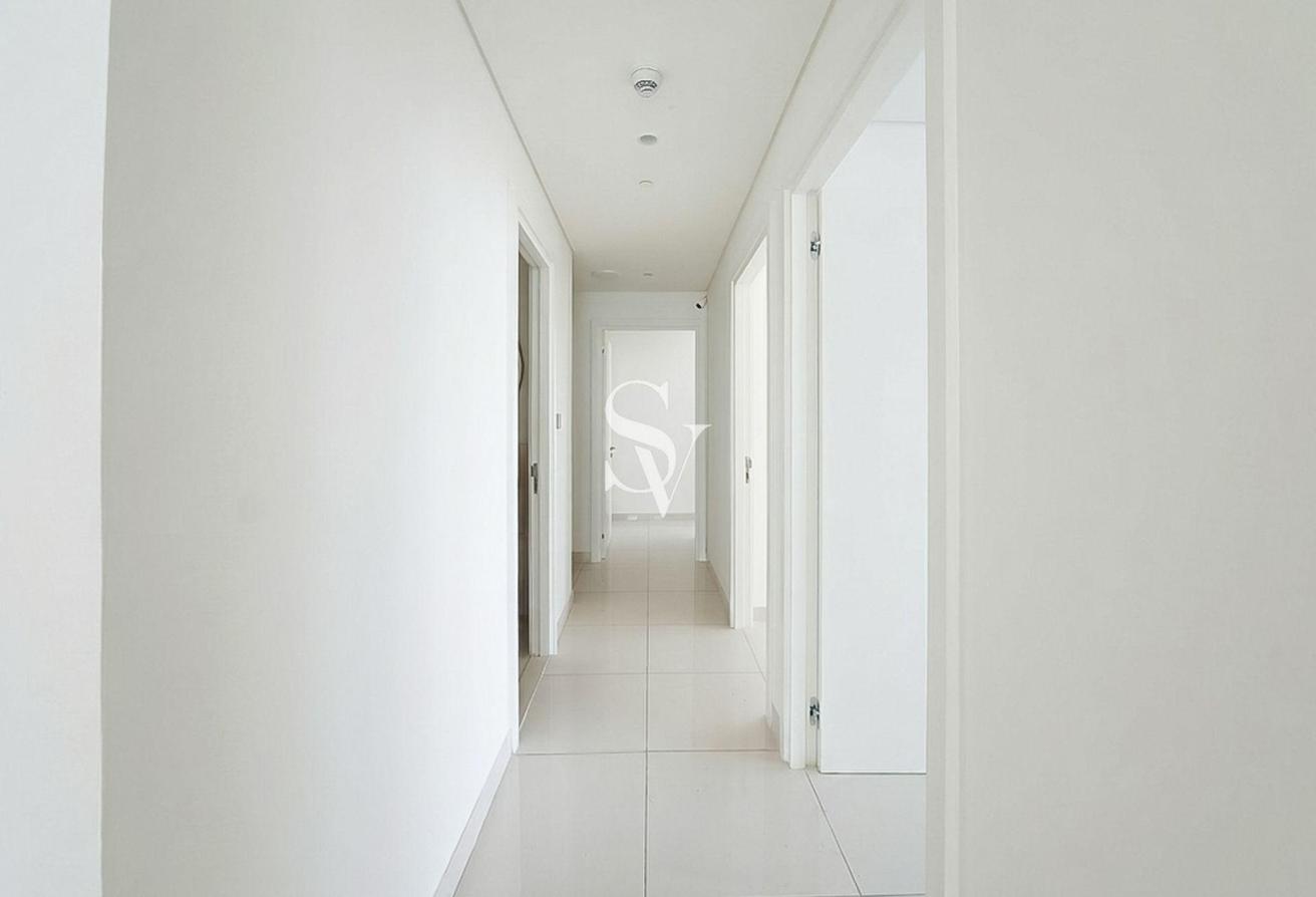 High Floor Corner Unit | Full Palm and Sea view photo 9