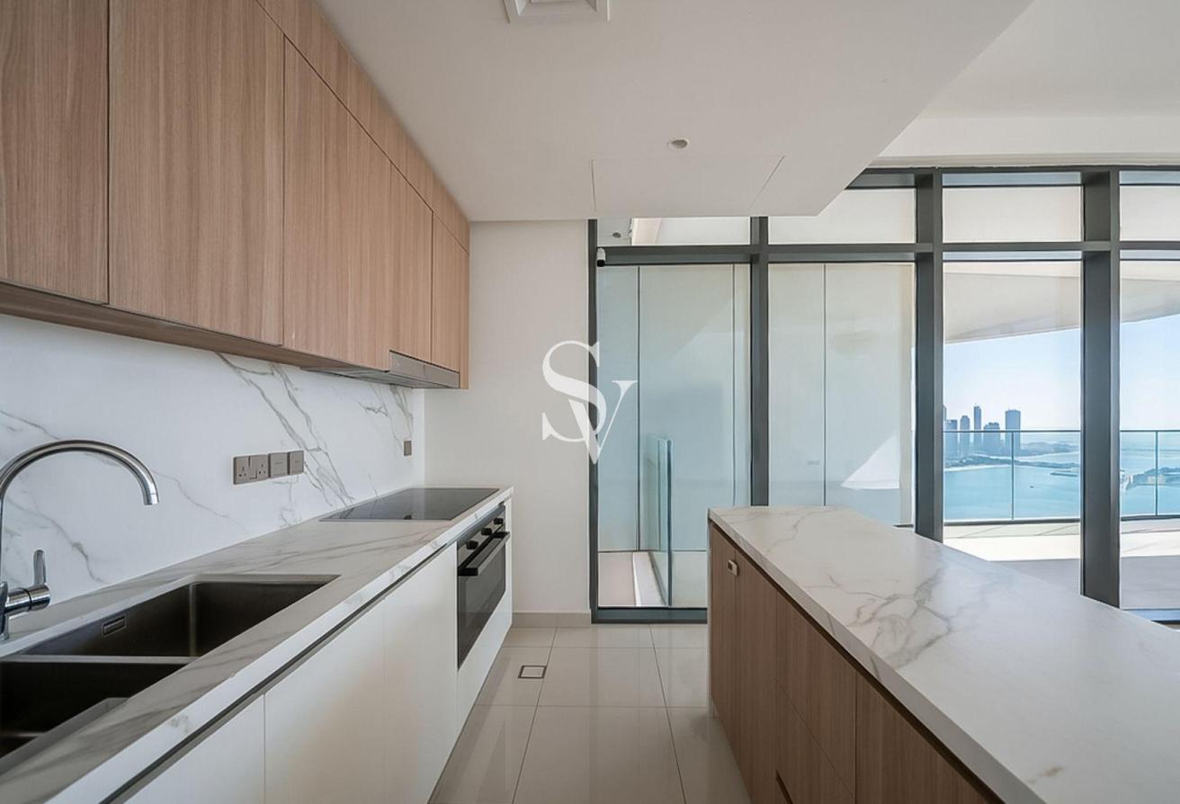High Floor Corner Unit | Full Palm and Sea view photo 26