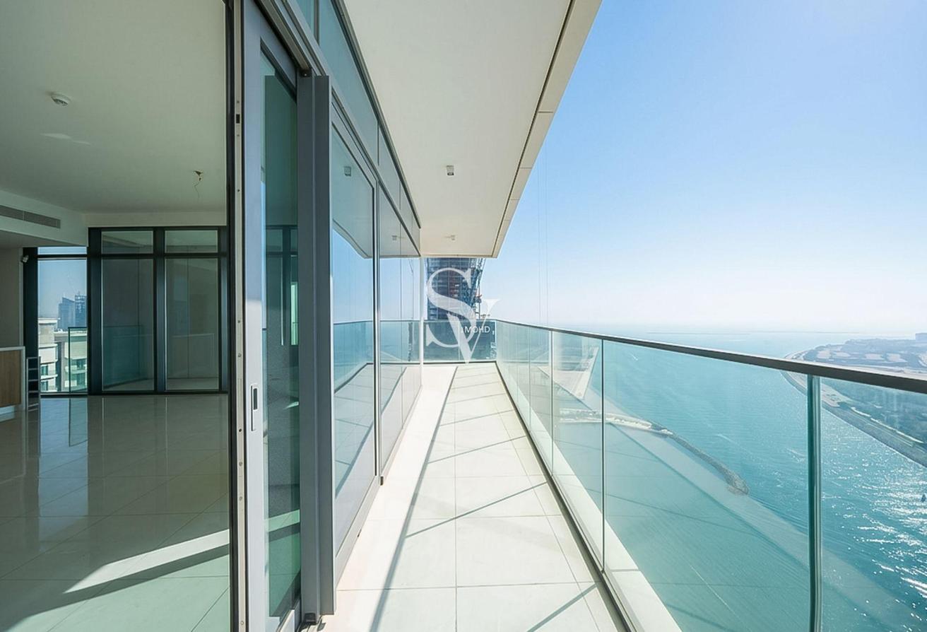 High Floor Corner Unit | Full Palm and Sea view photo 7