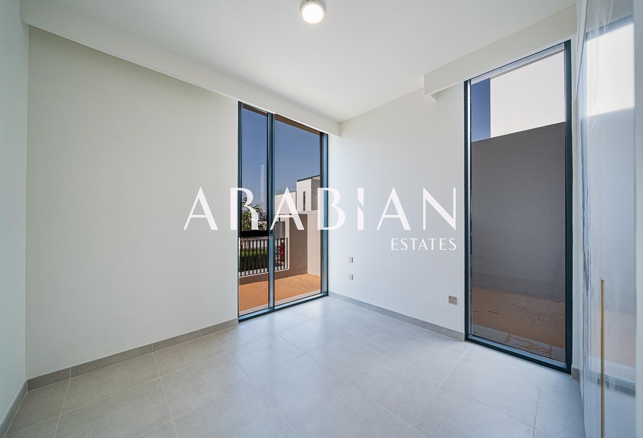 View Now | Brand New | Green View photo 5
