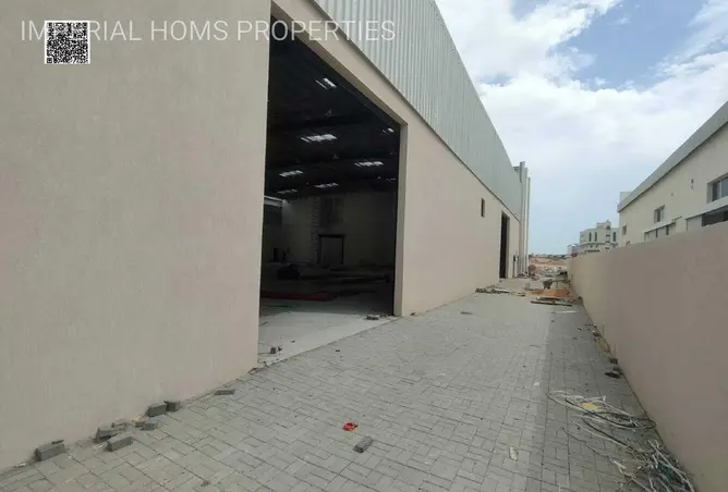 81109588 - Property Image 3