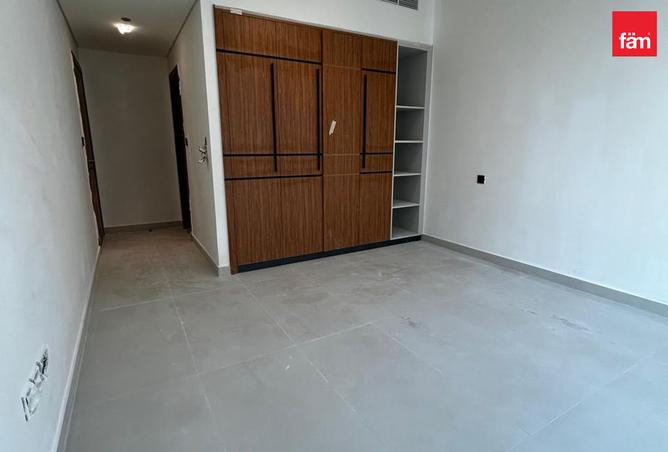 116820217 - Property Image 3