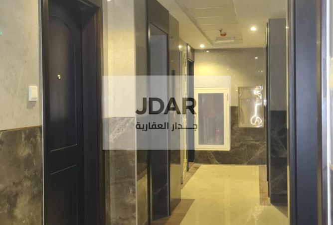 **للبيع بناية استثمارية مميزة في الغوير – الشار
