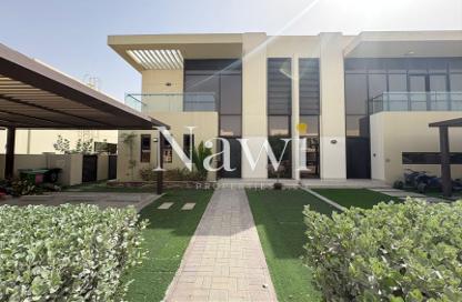 Townhouse - 3 Bedrooms - 4 Bathrooms for rent in Trinity - Damac Hills - Dubai