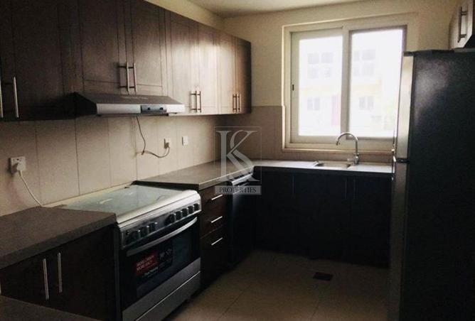 83668383 - Property Image 3