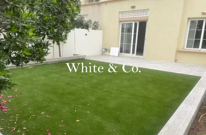 فيلا - 2 غرف نوم - 3 حمامات للايجار في الينابيع 9 - الينابيع - دبي