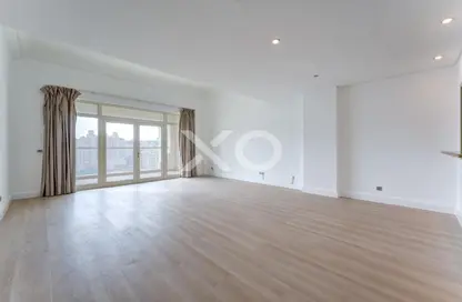 Apartment - 1 Bedroom - 1 Bathroom for rent in Al Tamr - Shoreline Apartments - Palm Jumeirah - Dubai