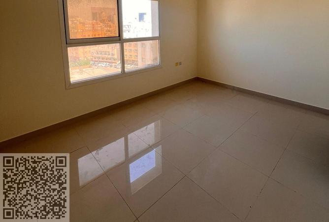 76985685 - Property Image 3