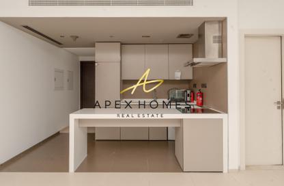 Apartment - 1 Bedroom - 2 Bathrooms for rent in West Avenue Tower - Dubai Marina - Dubai