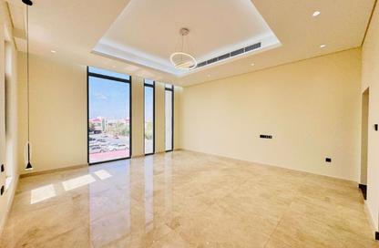 Villa - 7 - 7 for rent in Al Garhoud Villas - Al Garhoud - Dubai