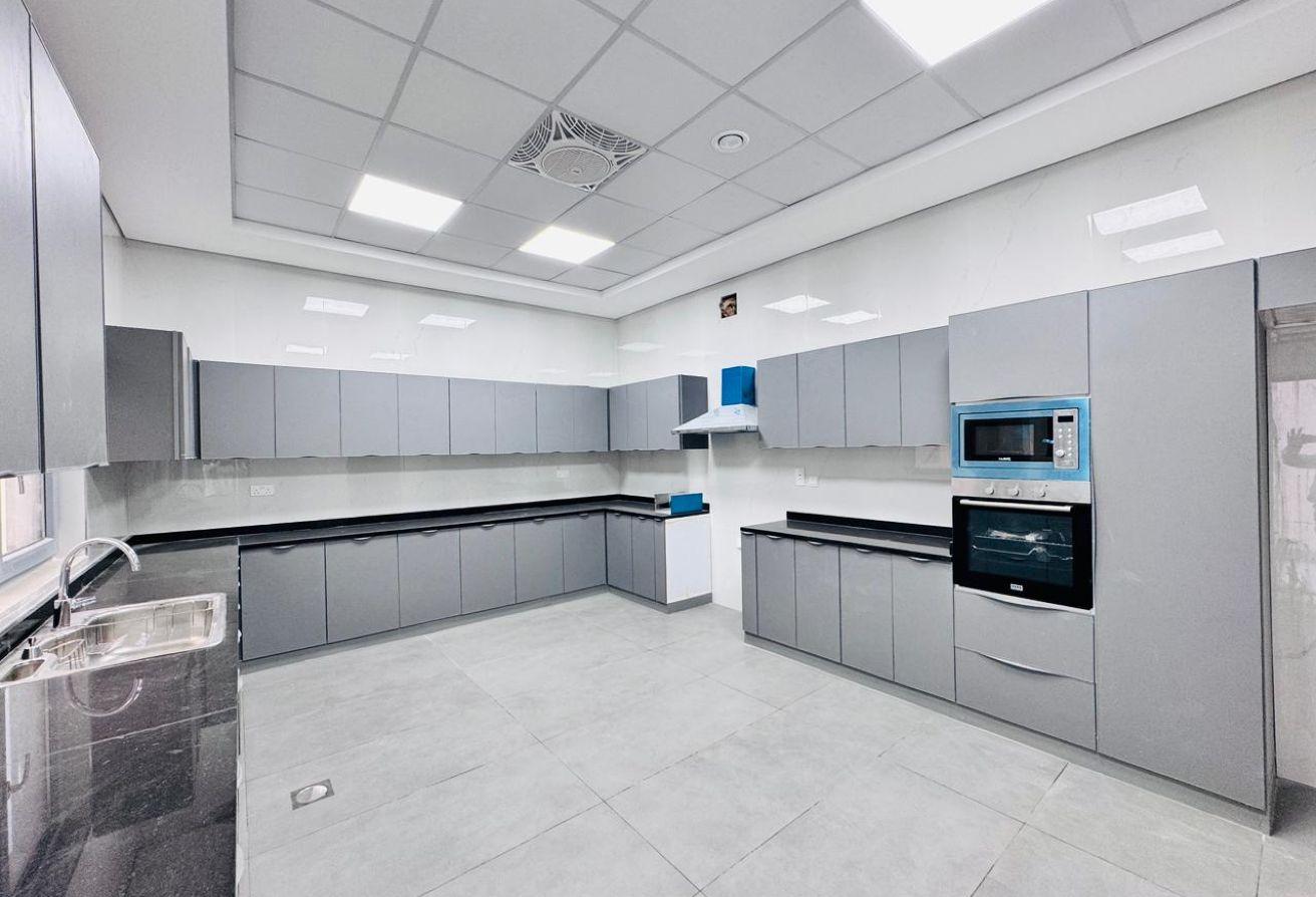 BRAND NEW| EMIRATES FACING| MASJID photo 15