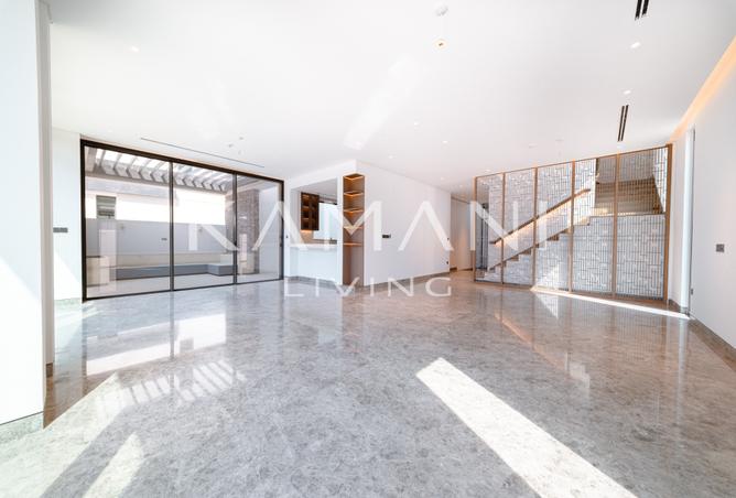125184810 - Property Image 2