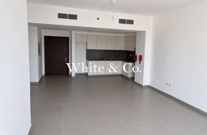 Apartment - 1 Bedroom - 3 Bathrooms for rent in Hayat Boulevard 1A - Hayat Boulevard 1 - Hayat Boulevard - Town Square - Dubai