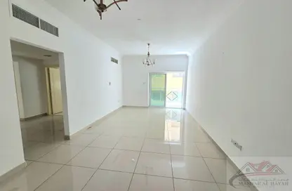 Apartment - 2 Bedrooms - 3 Bathrooms for rent in Muwaileh 3 Building - Muwaileh - Sharjah