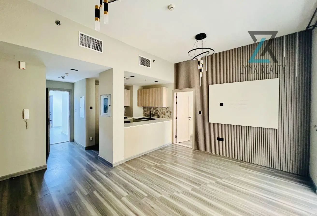 155588404 - Property Main Image