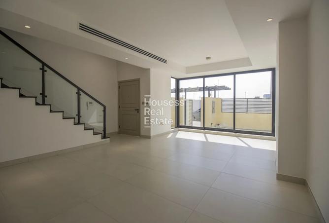 2OkJ0ZnGW3M - الصورة الرئيسية للعقار