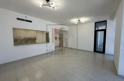 شقة - غرفة نوم - 2 حمامات للايجار في أل جداف أفينيو - الجداف - دبي