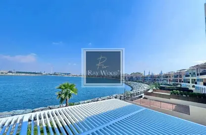 Townhouse - 4 Bedrooms - 5 Bathrooms for sale in Sur La Mer 2 - Sur La Mer - Jumeirah 1 - Jumeirah - Dubai