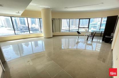 Apartment - 3 Bedrooms - 4 Bathrooms for rent in Time Place Tower - Dubai Marina - Dubai