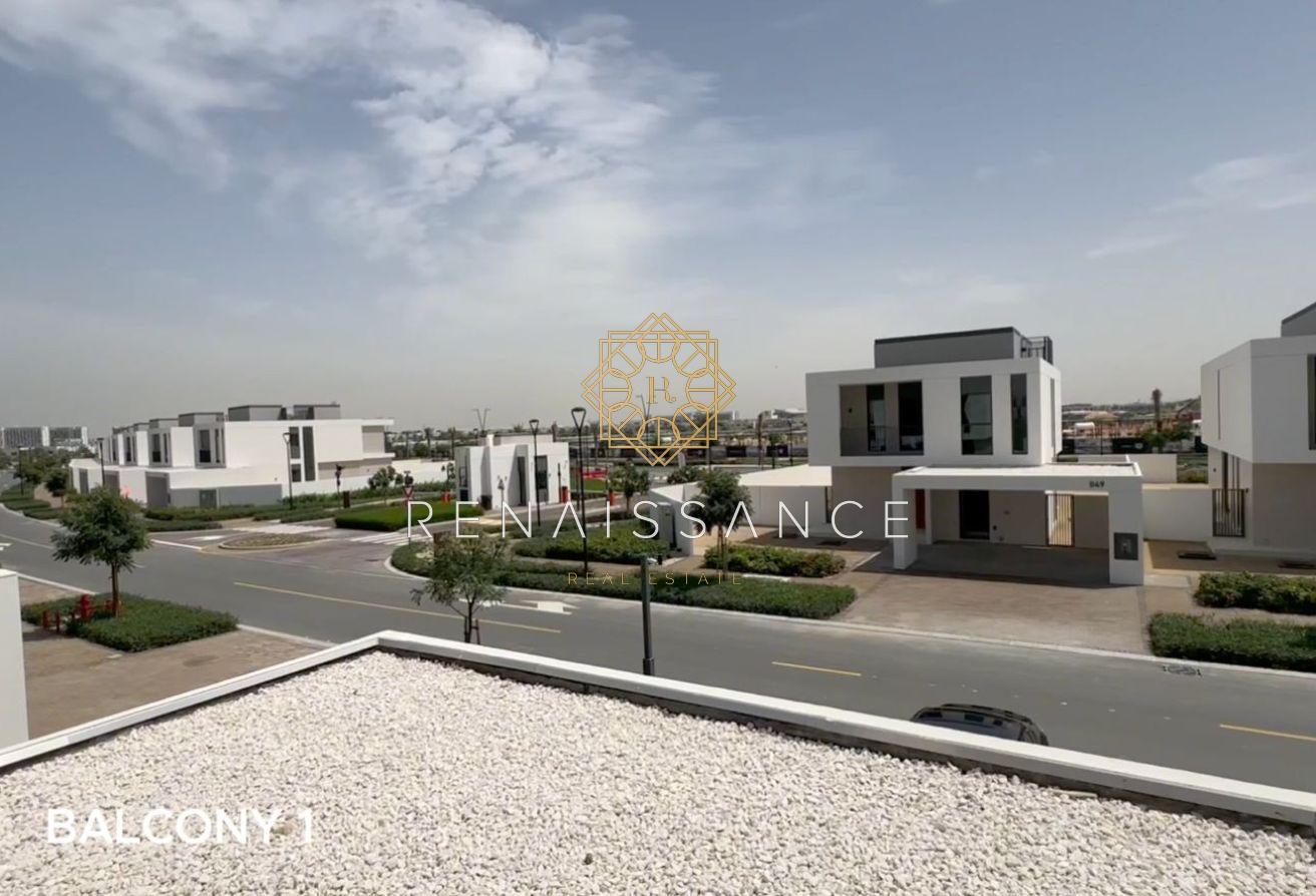 4BR Villa | Single Row | Direct Golf Course View photo 2
