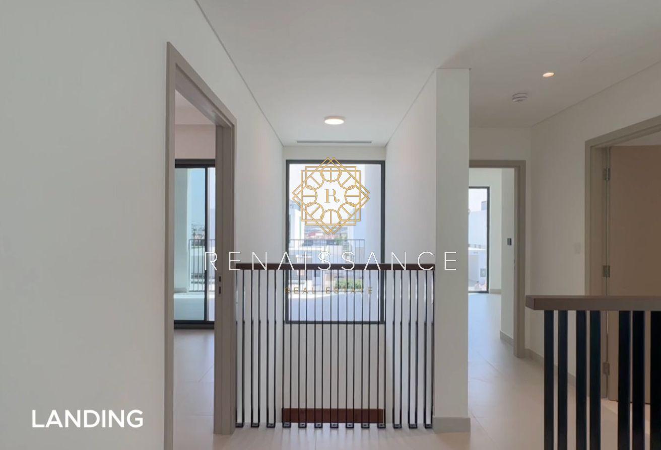 4BR Villa | Single Row | Direct Golf Course View photo 8