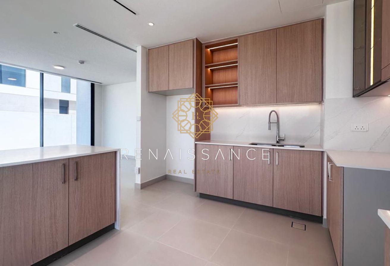 4BR Villa | Single Row | Direct Golf Course View photo 6