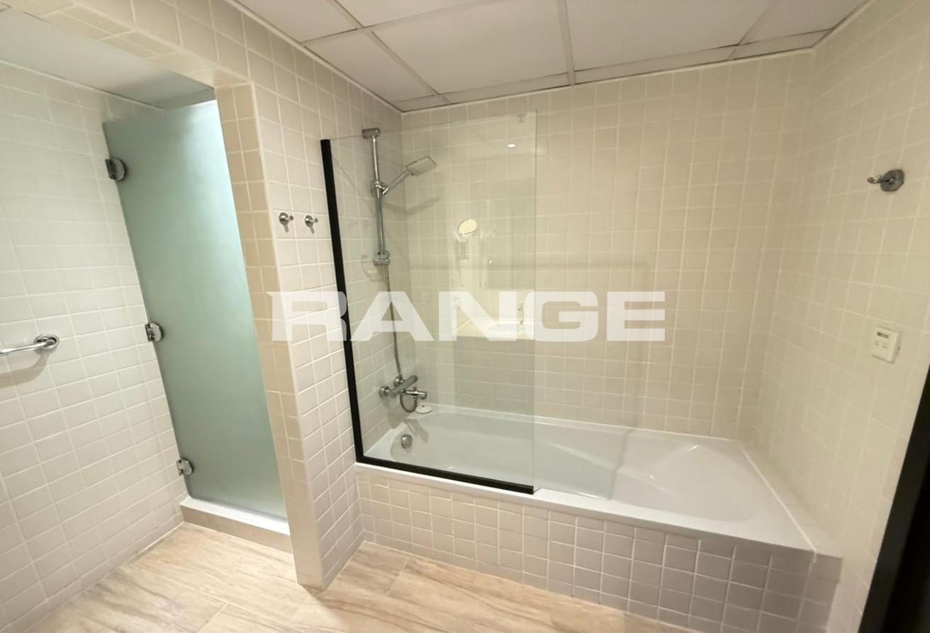 Exclusive | High Floor | Ready To Move In photo 17