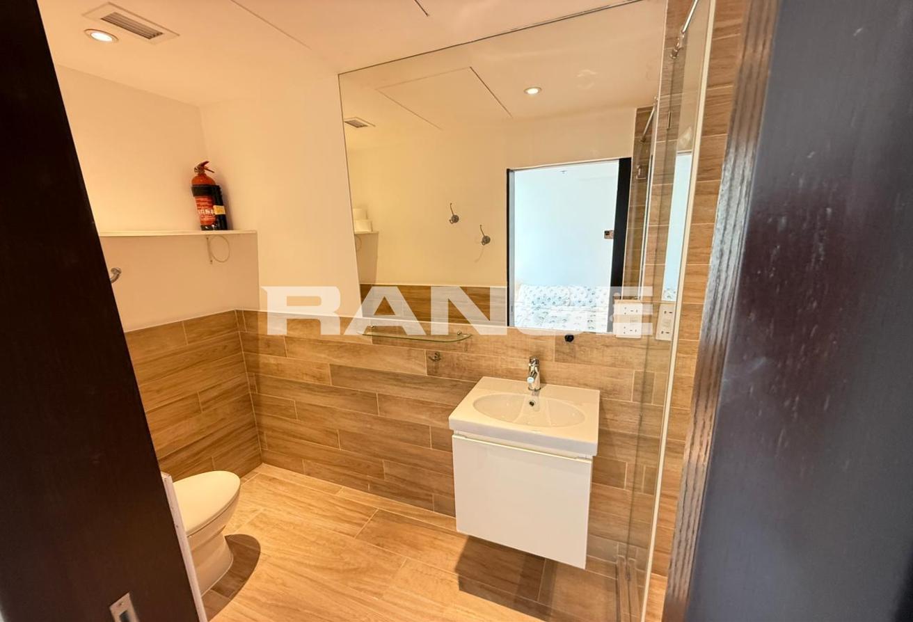 Exclusive | High Floor | Ready To Move In photo 18
