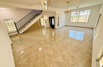 Villa - 4 Bedrooms - 4 Bathrooms for rent in Jumeirah 1 Villas - Jumeirah 1 - Jumeirah - Dubai