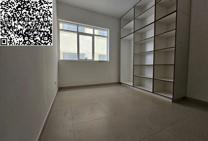 73112749 - Property Image 2