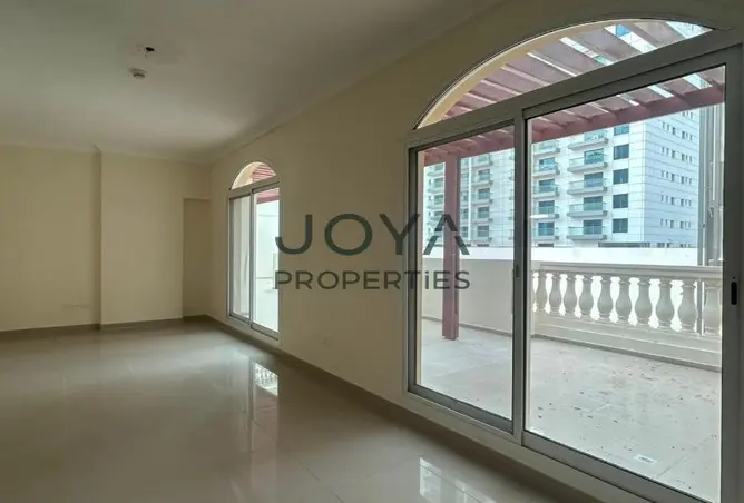 165600367 - Property Image 3
