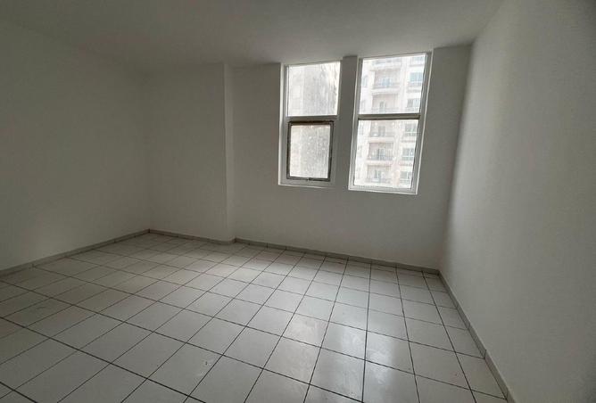 71119380 - Property Main Image