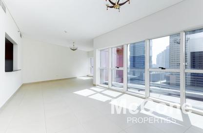Apartment - 2 Bedrooms - 3 Bathrooms for sale in Dubai Jewel Tower - Dubai Internet City - Dubai