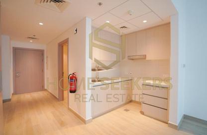 Apartment - Studio - 1 Bathroom for rent in Waters Edge - Yas Island - Abu Dhabi