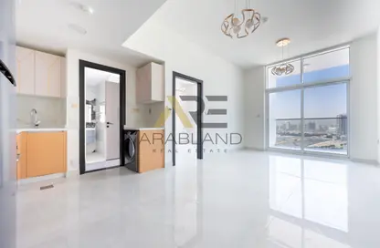 شقة - غرفة نوم - 1 حمام للايجار في سكايز من دانوب - ارجان - دبي