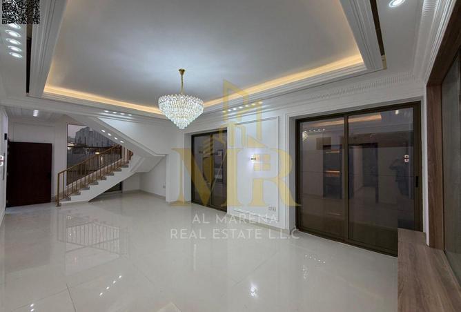 60161701 - Property Image 2