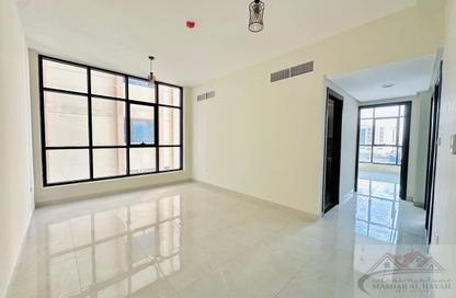 Apartment - 2 - 2 for rent in Muwaileh 29 Building - Muwaileh - Sharjah