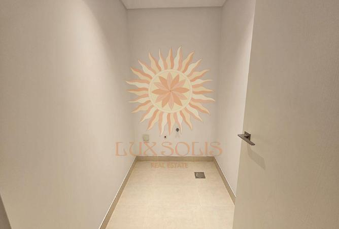 57370659 - Property Image 2