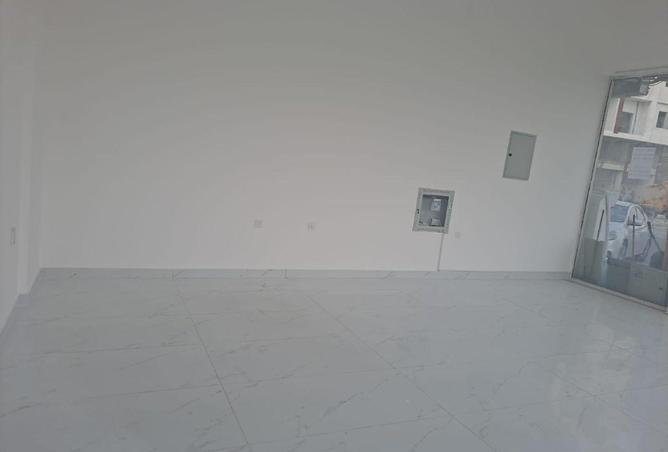 128375590 - Property Image 2