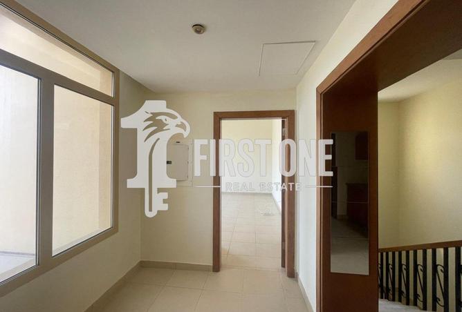 87890006 - Property Image 2