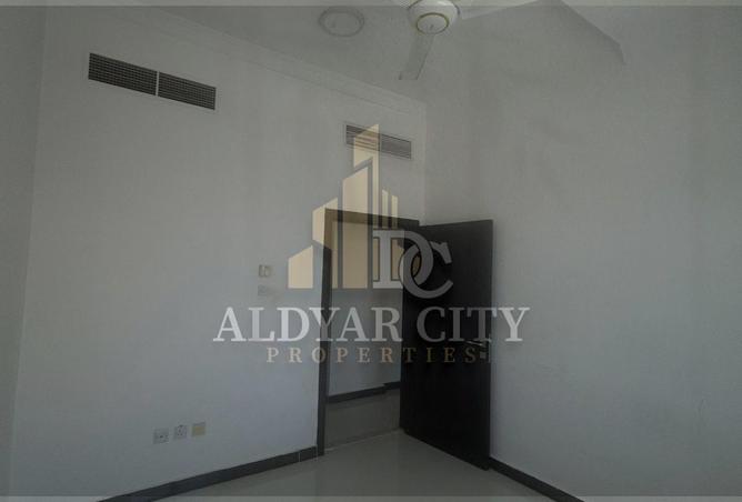 71120021 - صورة العقار 3